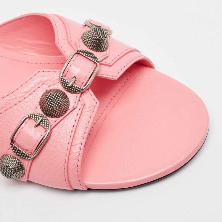 مملوكة مسبقًا Balenciaga Pink Leather Le Cagole Flat Slides Size 38