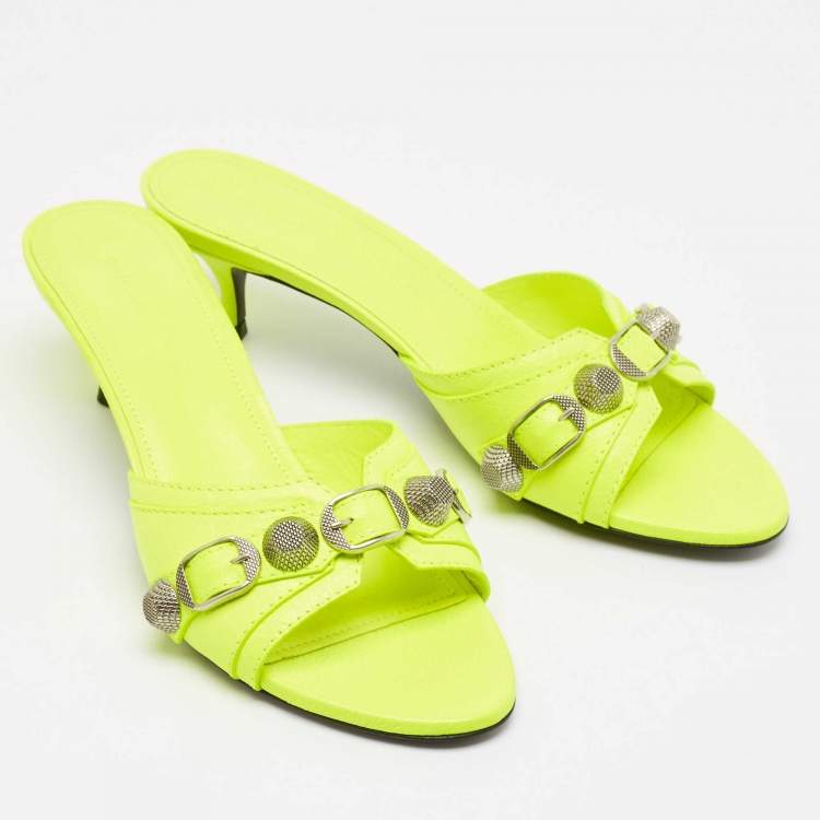 Pre Owned Balenciaga Neon Yellow Leather Le Cagole Studded Slide Sandals Size 37
