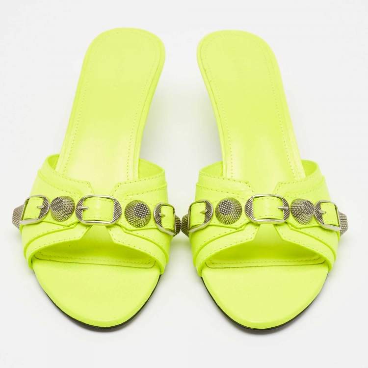 Pre Owned Balenciaga Neon Yellow Leather Le Cagole Studded Slide Sandals Size 37