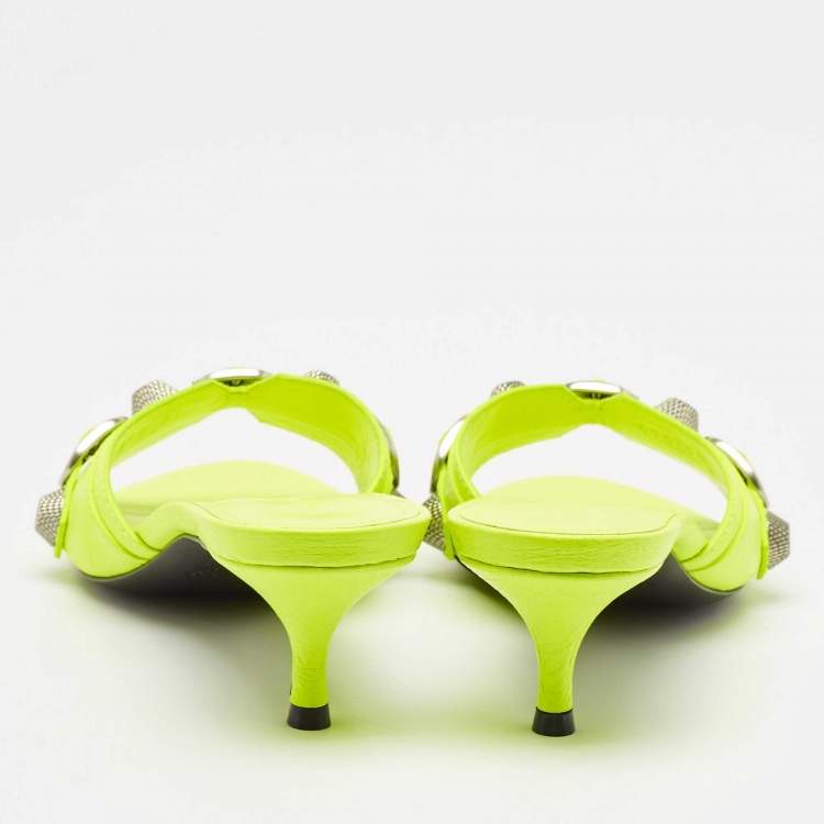Pre Owned Balenciaga Neon Yellow Leather Le Cagole Studded Slide Sandals Size 37