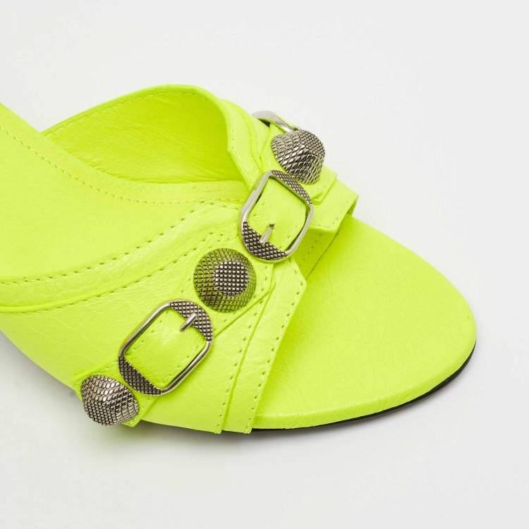 Pre Owned Balenciaga Neon Yellow Leather Le Cagole Studded Slide Sandals Size 37
