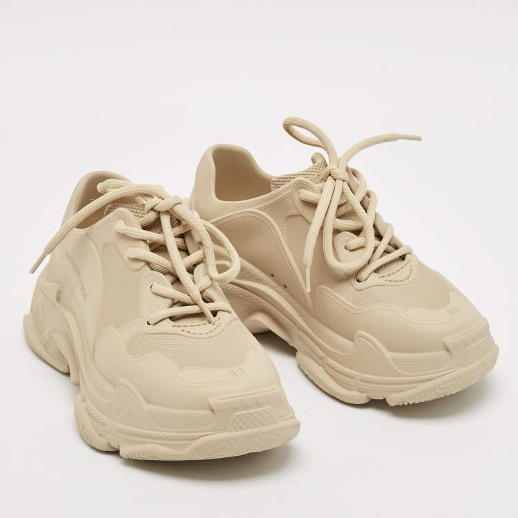 Pre Owned Balenciaga Beige Rubber Triple S Mold Sneakers Size 36
