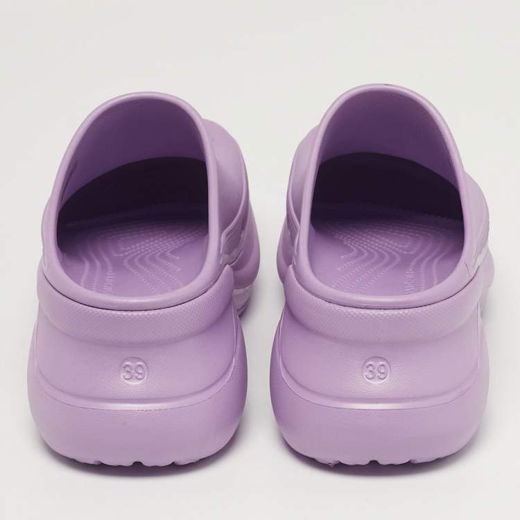 Pre Owned Balenciaga  x Crocs  Size 39 Purple Rubber Mules