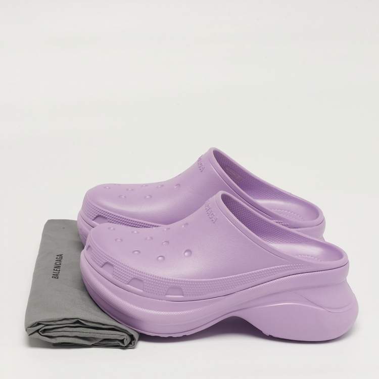 Pre Owned Balenciaga  x Crocs  Size 39 Purple Rubber Mules