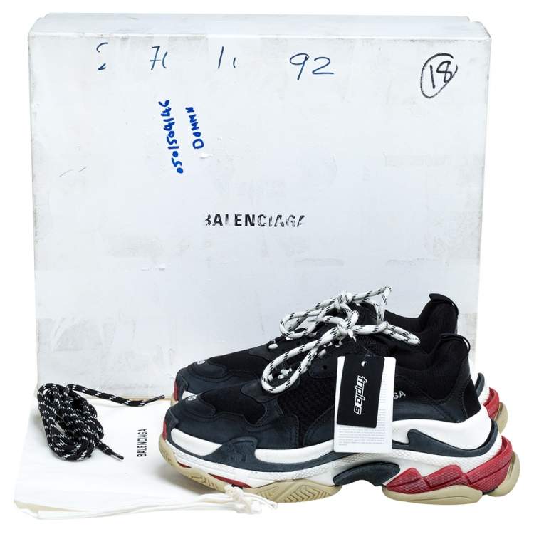 Pre Owned Balenciaga Black Leather And Mesh Triple S Sneakers Size 39