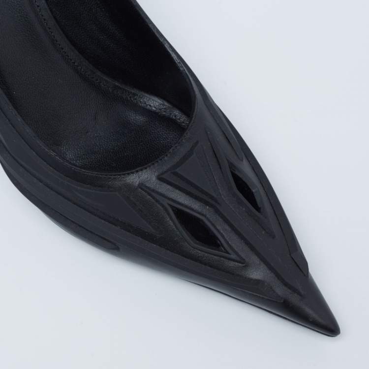 Pre Owned Balenciaga Black Leather And Rubber Cut Out Pointed Toe Pumps Size 37