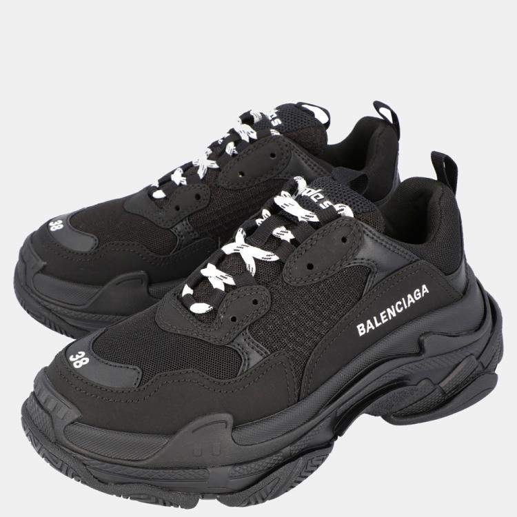 Pre Owned Balenciaga Black Triple S Sneakers Size EU 39