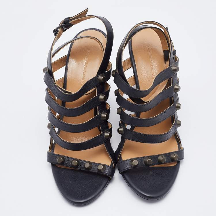 مملوكة مسبقًا Balenciaga Black Leather Arena Studded Gladiator Wedge Sandals Size 37.5