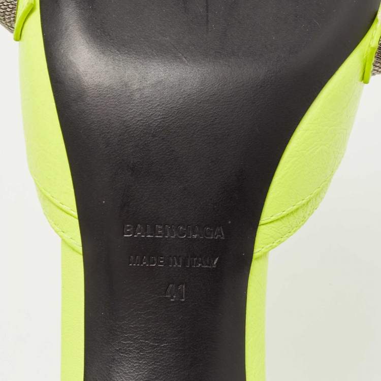 مملوكة مسبقًا Balenciaga Neon Yellow Leather Cagole Slide Sandals Size 41