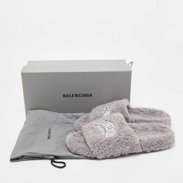 Pre Owned Balenciaga Grey Shearling Fur Flat Slides Size 40
