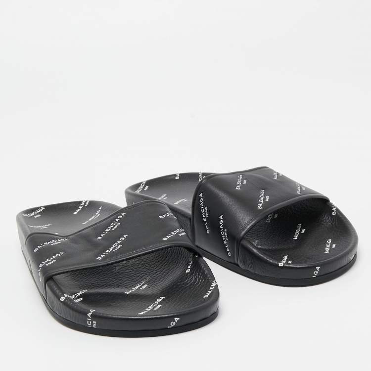 مملوكة مسبقًا Balenciaga Black Leather Flat Slides Size 36