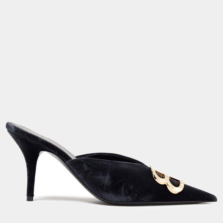 مملوكة مسبقًا Balenciaga Velvet BB Pointed Toe Mules Size 41