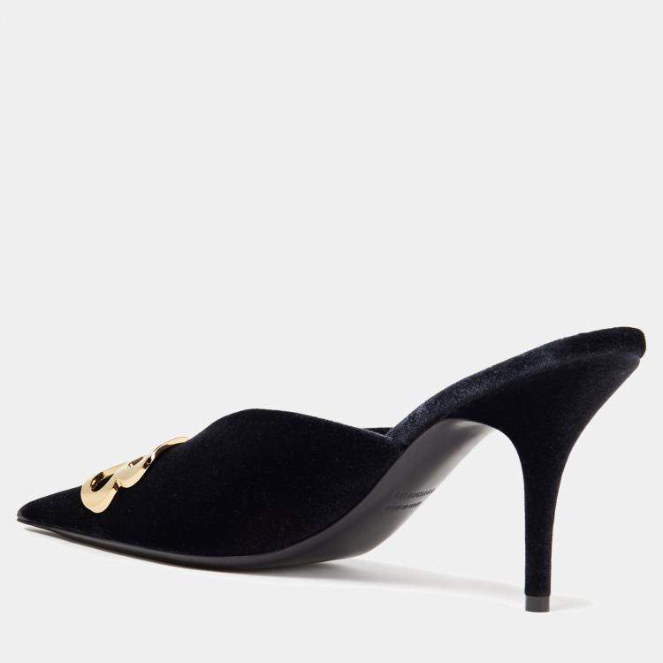 مملوكة مسبقًا Balenciaga Velvet BB Pointed Toe Mules Size 41