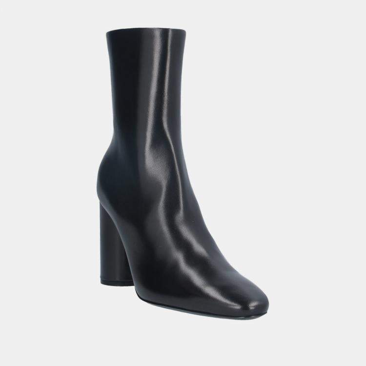 Pre Owned Balenciaga Leather Zip Ankle Boots Size 37.5