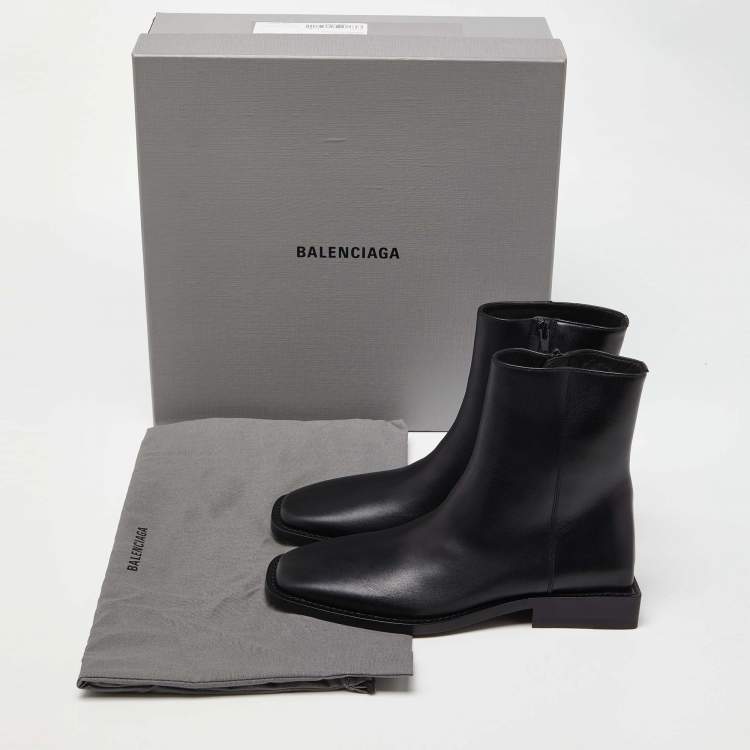 Pre Owned Balenciaga Black Leather Ankle Boots Size 38.5