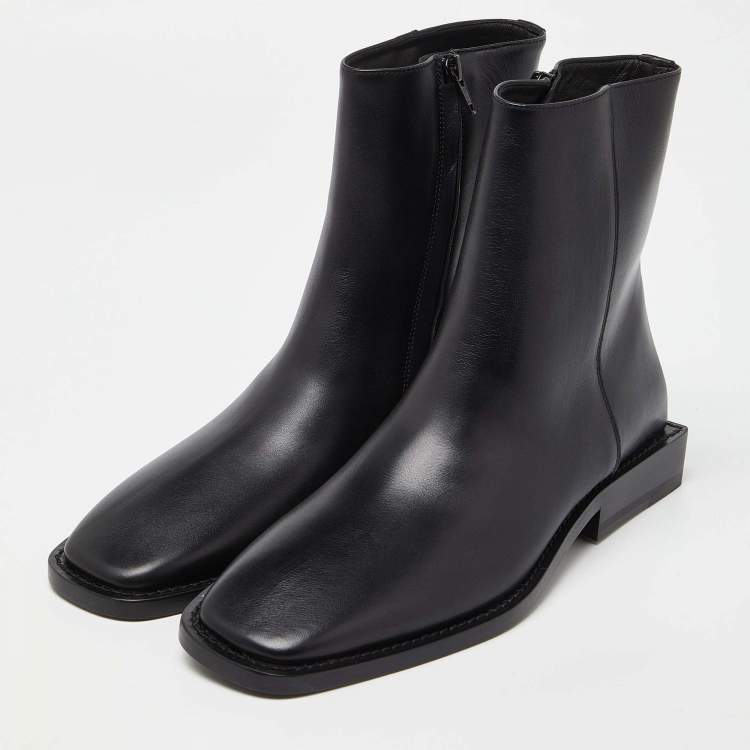Pre Owned Balenciaga Black Leather Ankle Boots Size 38.5