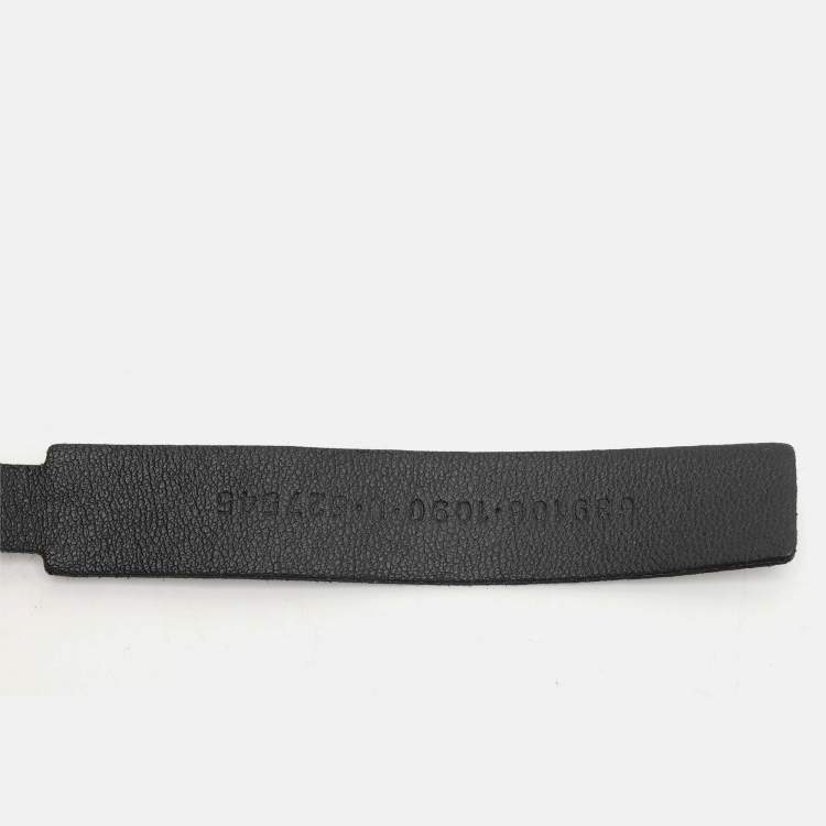 Pre Owned Balenciaga White/Black Rubber Logo Key Holder