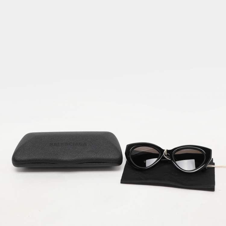 Pre Owned Balenciaga Black BB0073S Cat Eye Sunglasses
