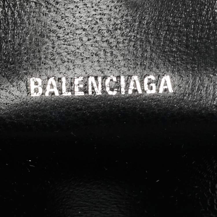 Pre Owned Balenciaga Burgundy Croc Embossed Leather Cash AirPod Pro Holder