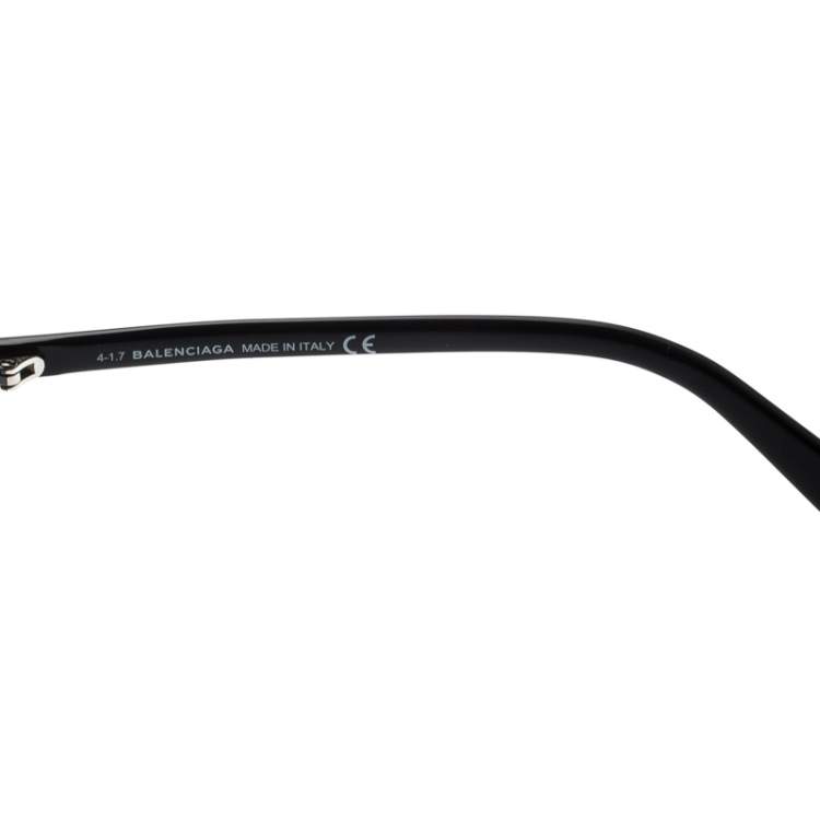 Pre Owned Balenciaga Black BA123 Extreme Cat Eye Sunglasses