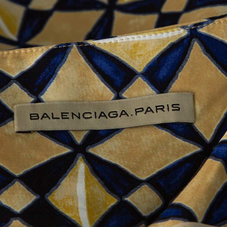 Pre Owned Balenciaga Cream Printed Contrast Waist Band Shorts M