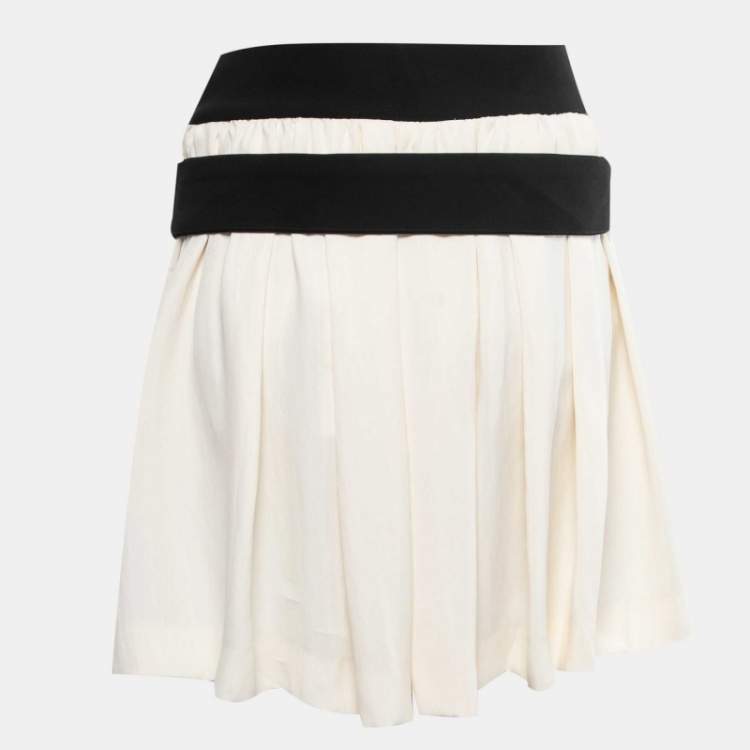 Pre Owned Balenciaga Cream/Black Rayon Blend Pleated Mini Skirt S