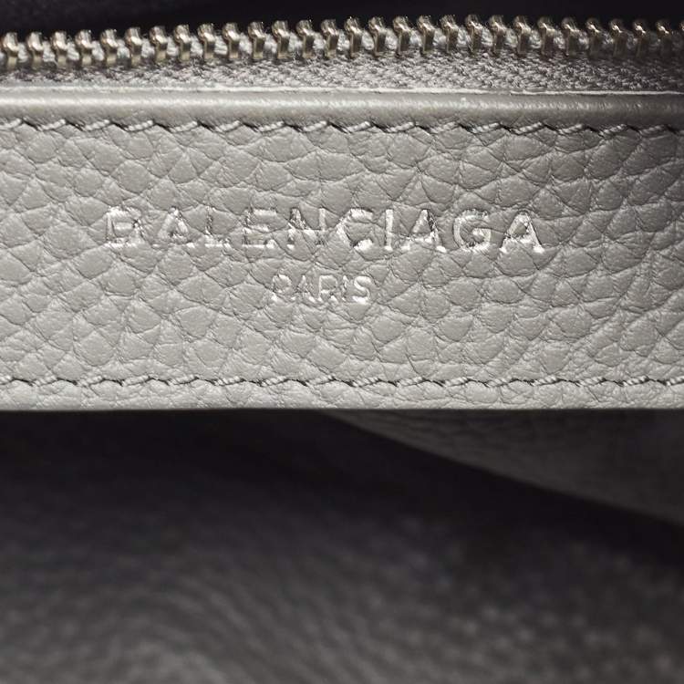 Pre Owned Balenciaga Grey Leather Blackout City Tote