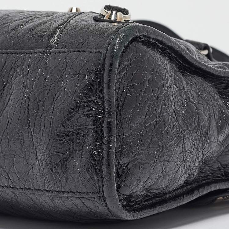 Pre Owned Balenciaga Black Leather Small Classic City Bag