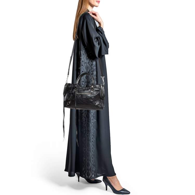Pre Owned Balenciaga Black Leather Small Classic City Bag
