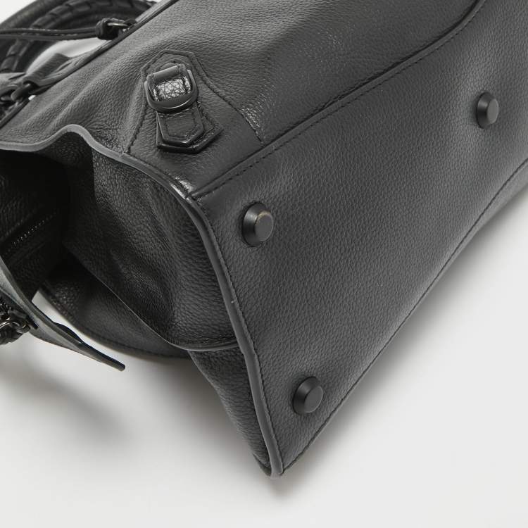 Pre Owned Balenciaga Black Leather Small Neo Classic Tote