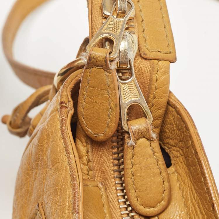 Pre Owned Balenciaga Mustard Leather Classic Hip Crossbody Bag
