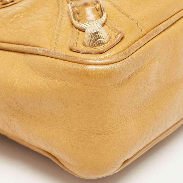 Pre Owned Balenciaga Mustard Leather Classic Hip Crossbody Bag