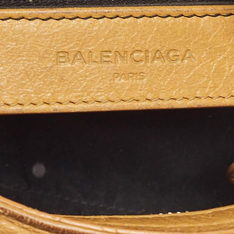Pre Owned Balenciaga Mustard Leather Classic Hip Crossbody Bag