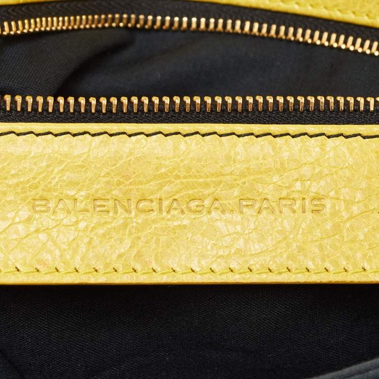 Pre Owned Balenciaga Yellow Leather RH Classic Envelope Clutch