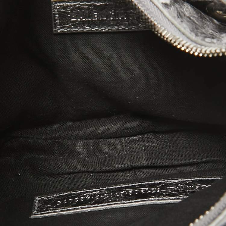 مملوكة مسبقًا Balenciaga Metallic Grey Patent Leather XS Le Cagole Shoulder Bag