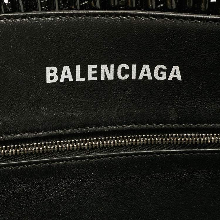Pre Owned Balenciaga Black Varnished Faux Leather Large Bistro Basket Tote