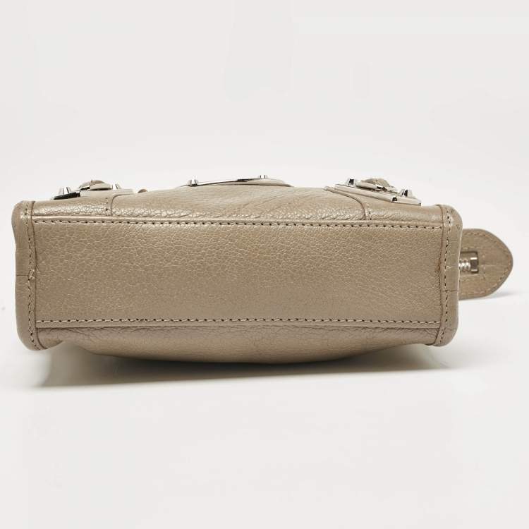 Pre Owned Balenciaga Beige Leather Nano Metallic Edge Classic City Bag