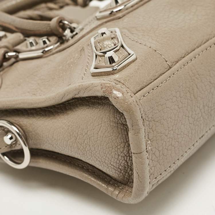 Pre Owned Balenciaga Beige Leather Nano Metallic Edge Classic City Bag