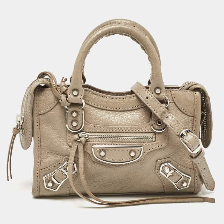 Pre Owned Balenciaga Beige Leather Nano Metallic Edge Classic City Bag