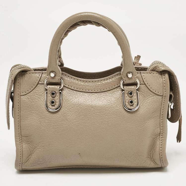 Pre Owned Balenciaga Beige Leather Nano Metallic Edge Classic City Bag