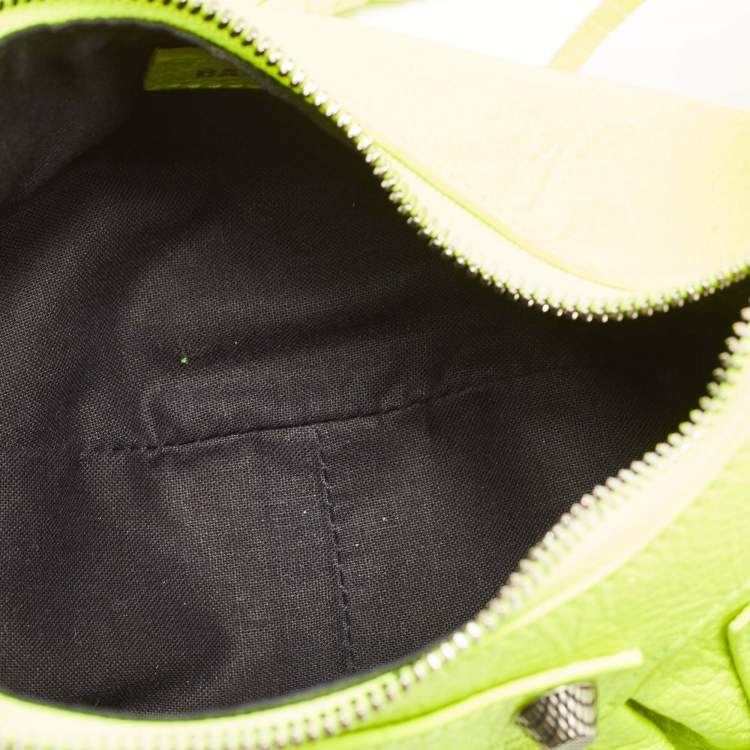 Pre Owned Balenciaga Neon Green Leather XS Le Cagole Shoulder Bag
