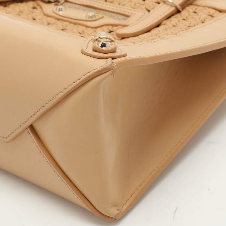 Pre Owned Balenciaga Beige Crochet Leather Mini A4 Tote
