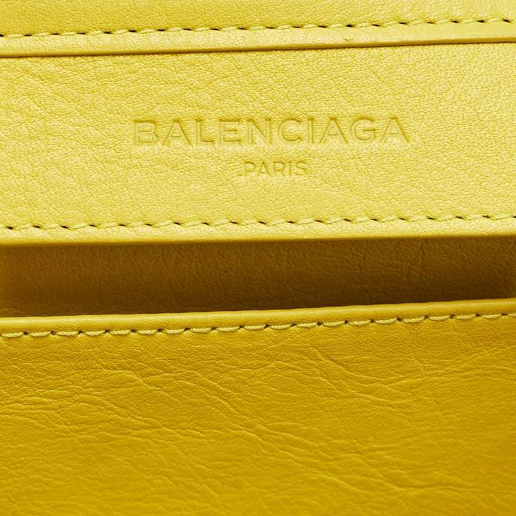 Pre Owned Balenciaga Jaune Soleil Leather Zip Papier Clutch