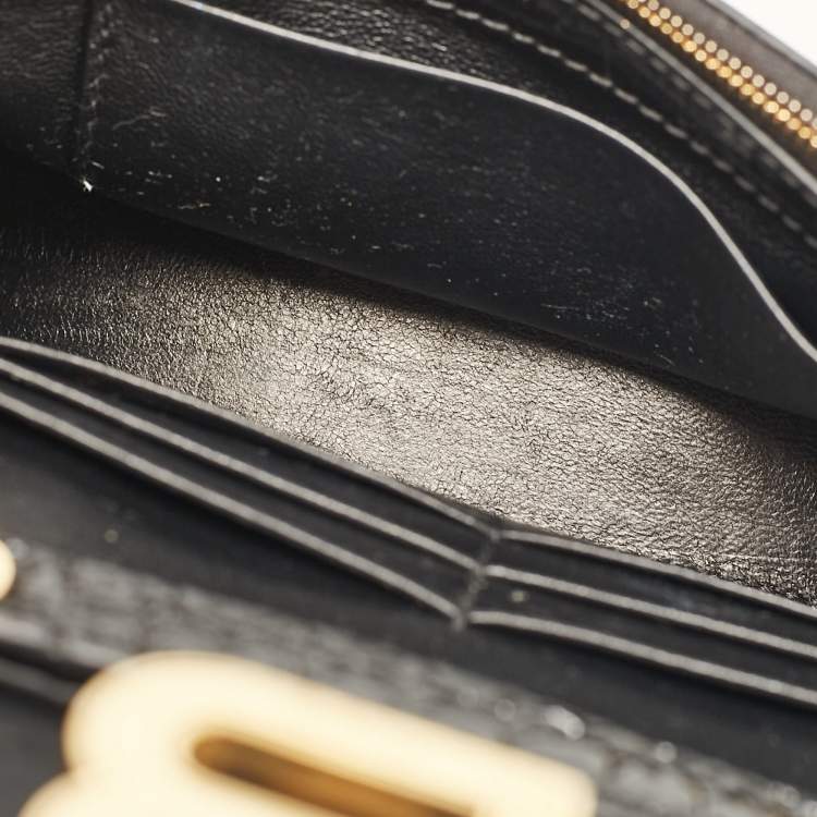 Pre Owned Balenciaga Black Croc Embossed Patent Leather Hourglass Wallet On Chain