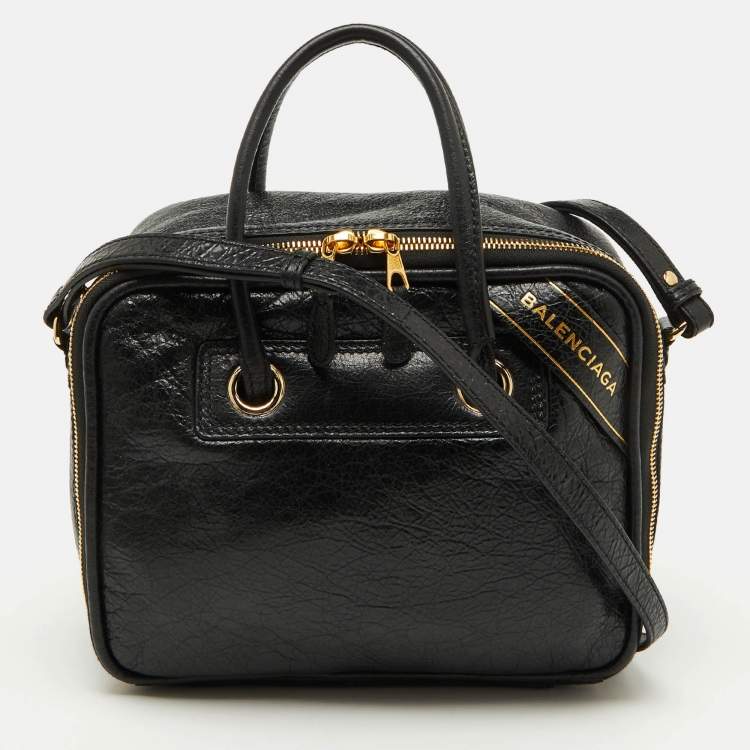 Pre Owned Balenciaga Black Crackle Leather Small Blanket Square Bag