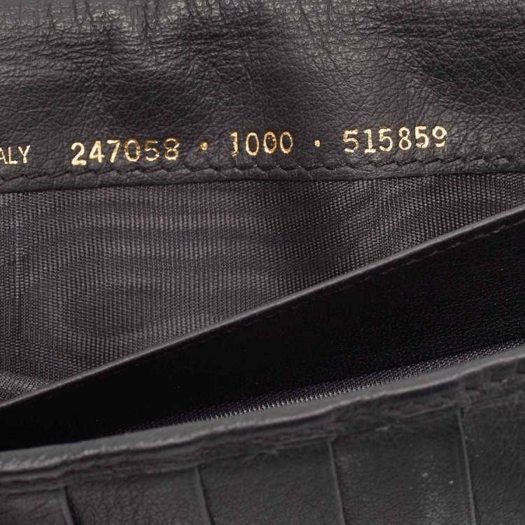 مملوكة مسبقًا Balenciaga Dark Blue Leather Classic Continental Wallet