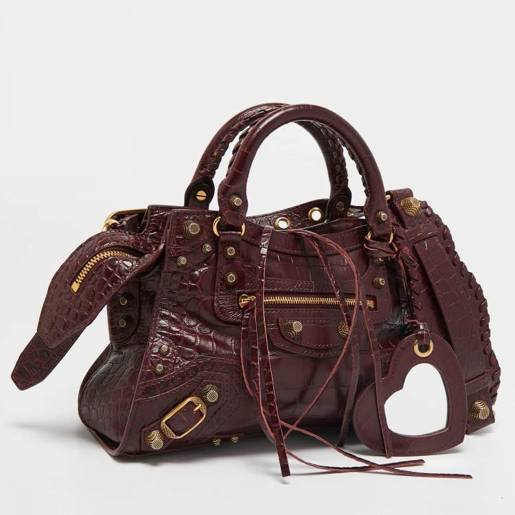مملوكة مسبقًا Balenciaga Dark Red Croc Embossed Leather XS Neo Cagole Bag