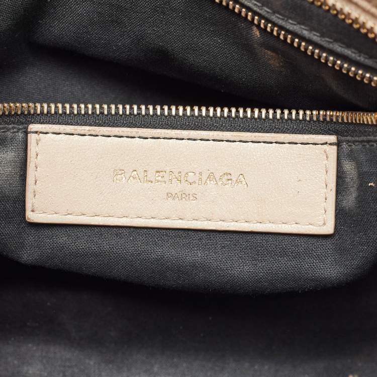 Pre Owned Balenciaga Beige Leather Small Metallic Edge Classic City Tote