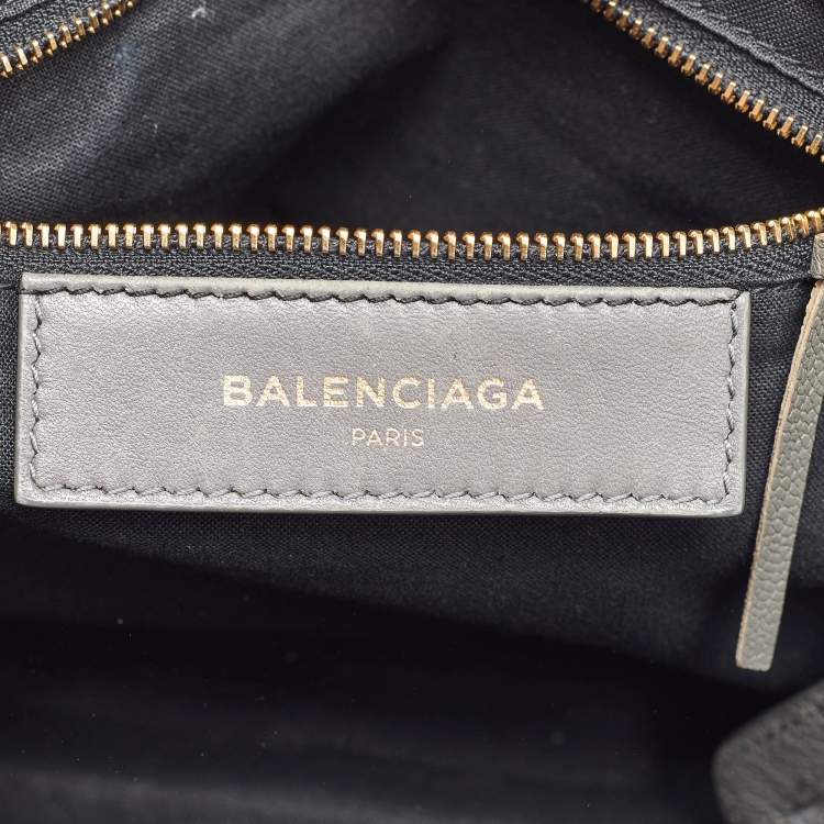 Pre Owned Balenciaga Grey Leather Small Metallic Edge Classic City Tote