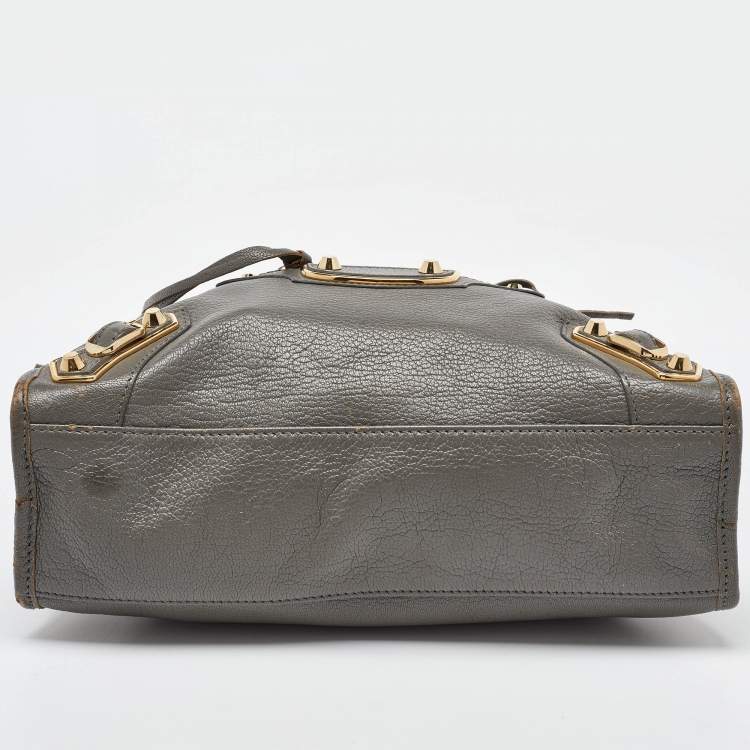 Pre Owned Balenciaga Grey Leather Small Metallic Edge Classic City Tote